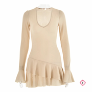 vestido curto deluxe.