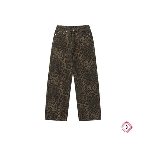 calça leopard.