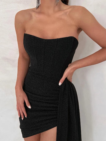 vestido curto class.