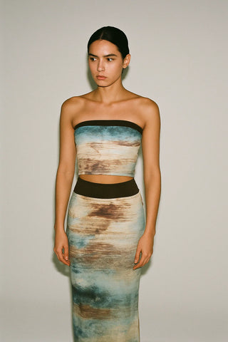 conjunto top e saia carti.