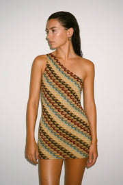 vestido curto arco-íris.