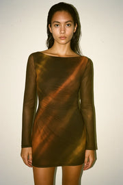 vestido curto champagne.