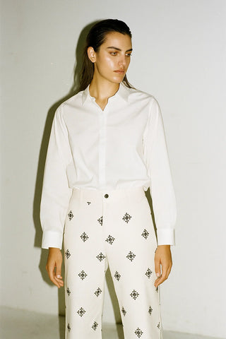 calça doyle.