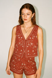 conjunto blusa e short louis.
